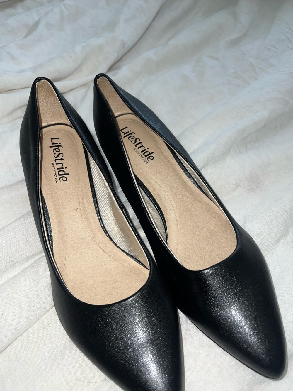 Life Stride Black Pointed Toe Flats - Classic Slip-On Style